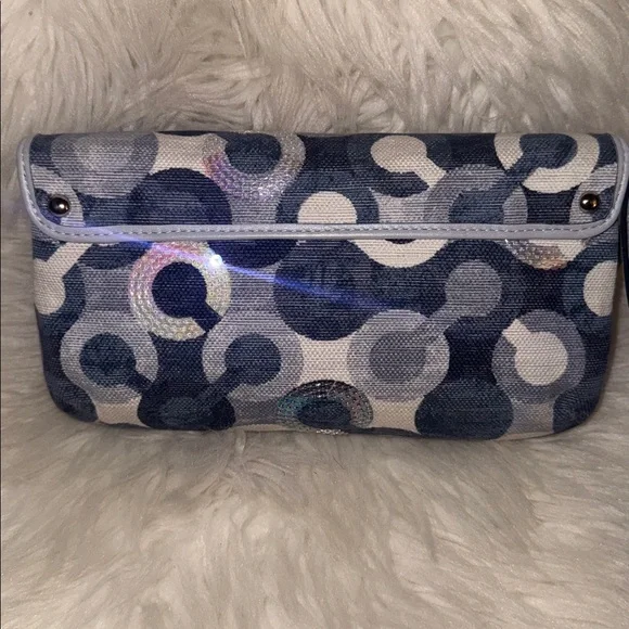 COACH Kristin Sequin Op Art Canvas Large Wristlet in blue denim - Picture 5 of 11